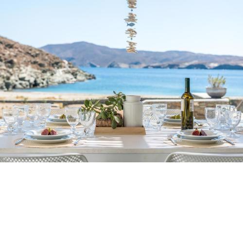 Eneos Kythnos Beach Villas-Executive and Premium Villas