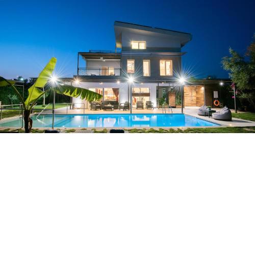 Enervillas VIP Villas with pool bbq