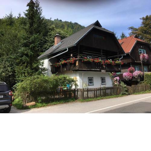 Engelwirtskeusch'n- idyllisches Ferienhaus beim Ossiacher See