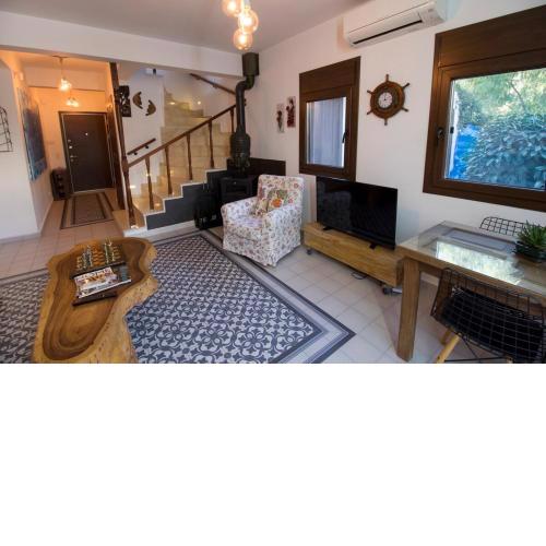 Enjoy 4BR Villa w/Private Garden in Türkbükü