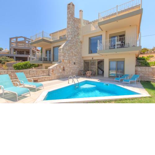 Enjoy amazing sea views at wonderful Villa Selene