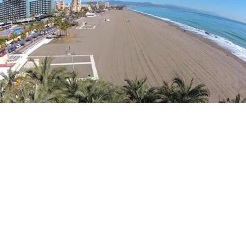 Enjoy Beach & Terrance