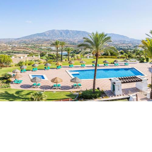 Ensuite Deluxe La Cala Golf Parking & Pool