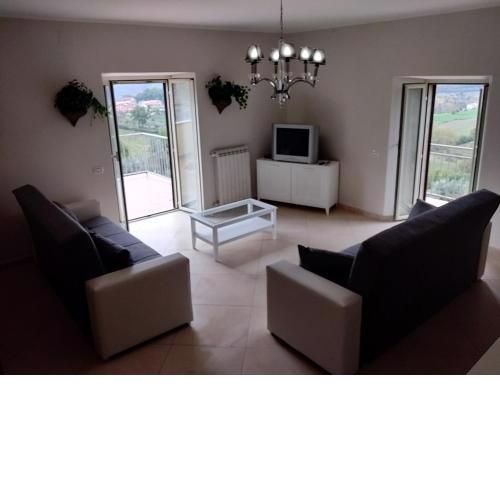 Entire Apartment overlooking Picinisco, Large Outside Terrace, Free Parking, Sleeps 8