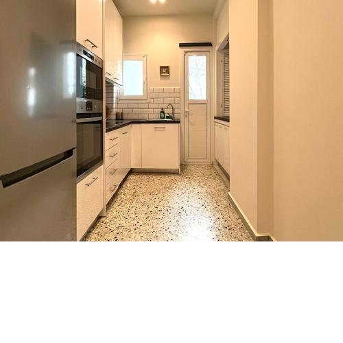 Entire-Lovely Apartment For Couples In Athens