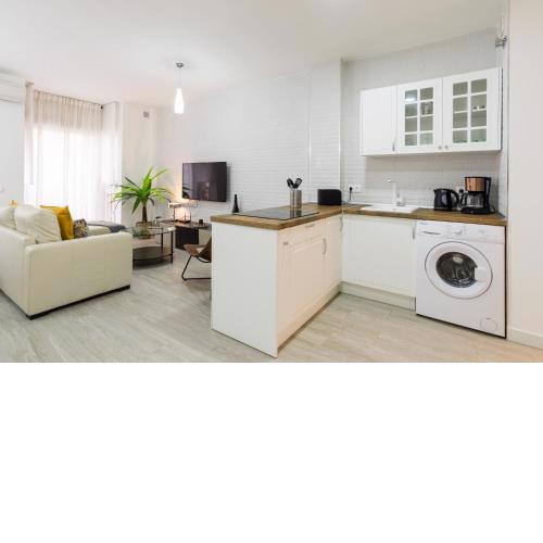 Epidemia & quite bedrooms by ELE Apartments