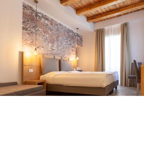 epOche Hotel Zanella 1889