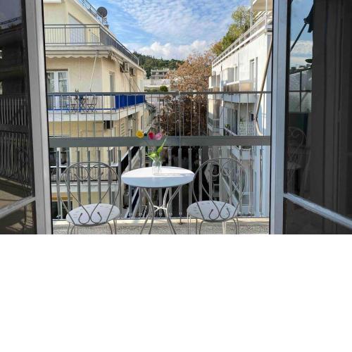 Eχquisite apt in Acropolis-plaka/vaccinatedHost