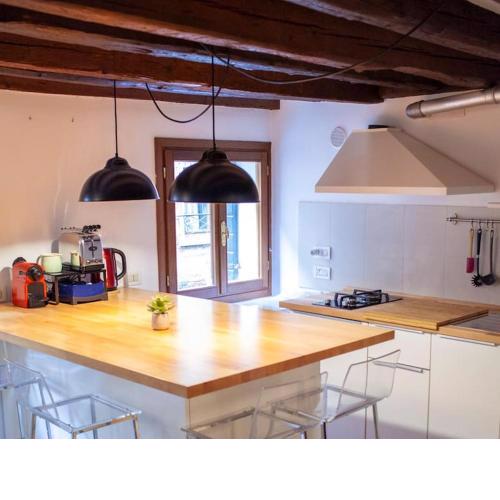 Erbe Canal View Private House