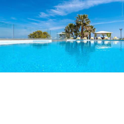 Erietta Apartments