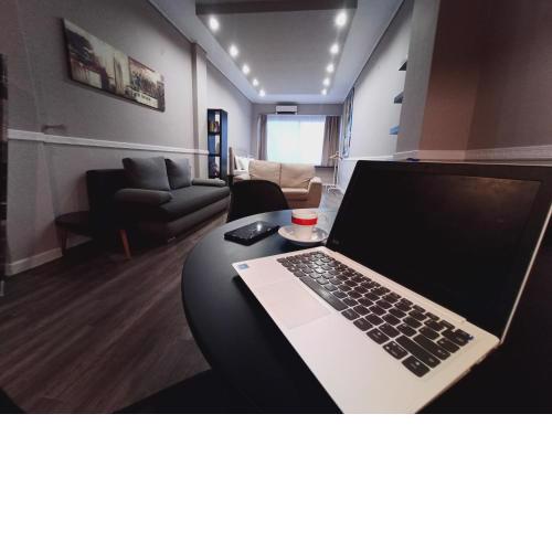 Ermou & Athinas Suites in Monastiraki