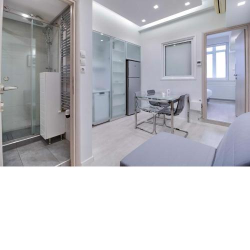 Ermou Fashion Suites #107 @ Plaka - Monastiraki