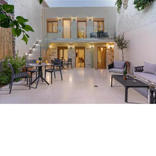 Erotokritos City Luxury Suites
