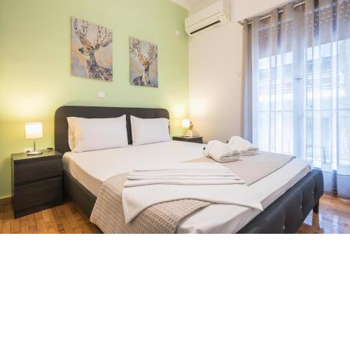 Erythros Boutique Suite By Cloudkeys