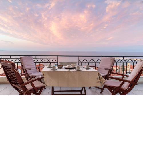 Escape Reality - Magic Getaway with Paradise View