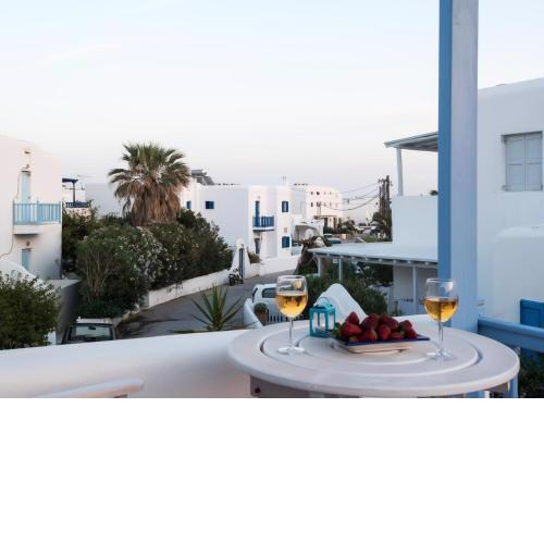 Escape to Mykonos - Entire place by Ornos beach