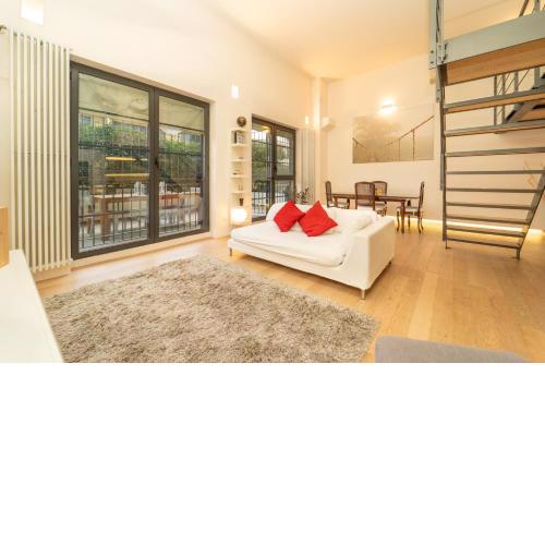 Esclusivo loft con due camere da letto e terrazzo