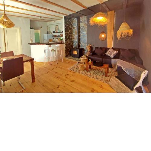 Esencia Lodge - luxurious off-grid cabin retreat