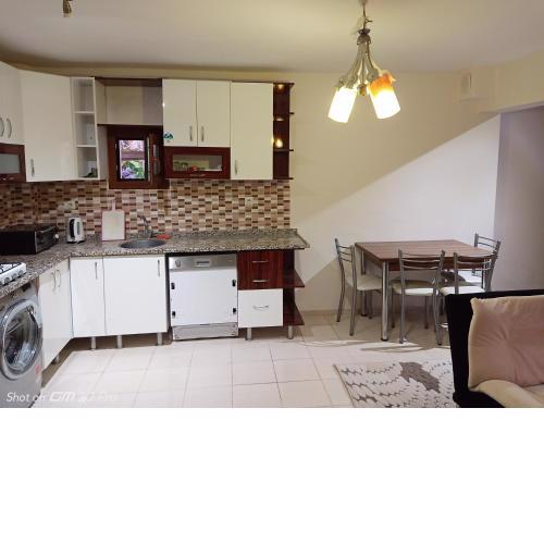 ESKİ FOCA'da TRIPLEX MUSTAKIL
