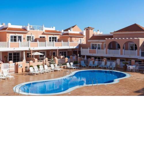 Esmeralda - Caleta vibes
