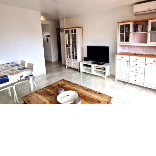 Espacioso apartamento 2 dormitorios Torrequebrada