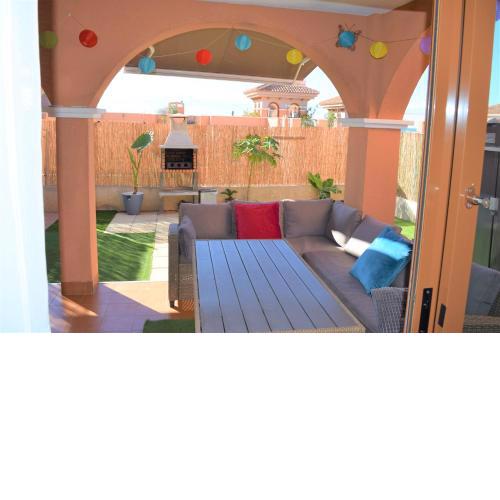 Espacioso apartamento con preciosos jardines y BBQ