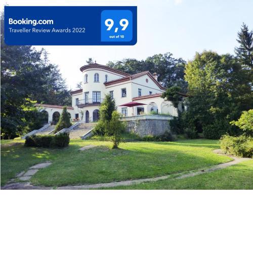 Espectacular Casa Chateau en el centro de Olot