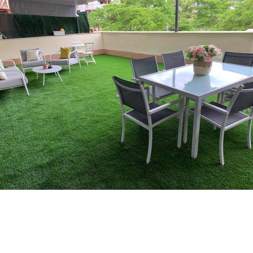 Espectacular piso con fascinante Terraza near Barcelona