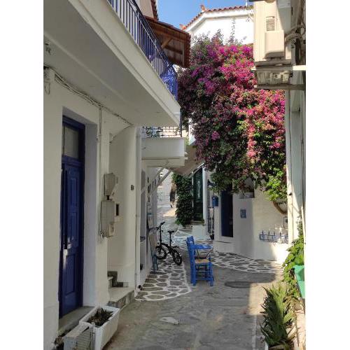 Esperos House