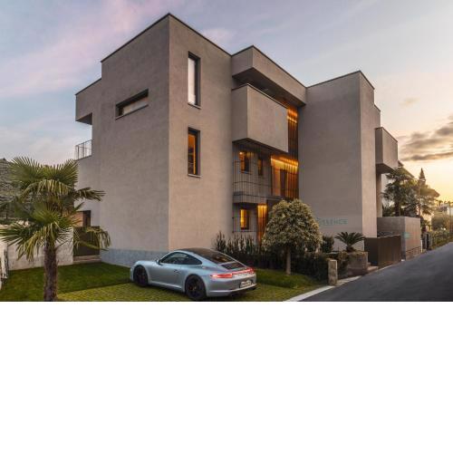 ESSENCE - Charming Suites