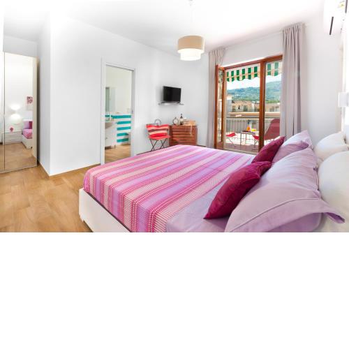 Estate4home - SOFIA FLORA