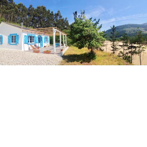 Esteiro Surf Lodge