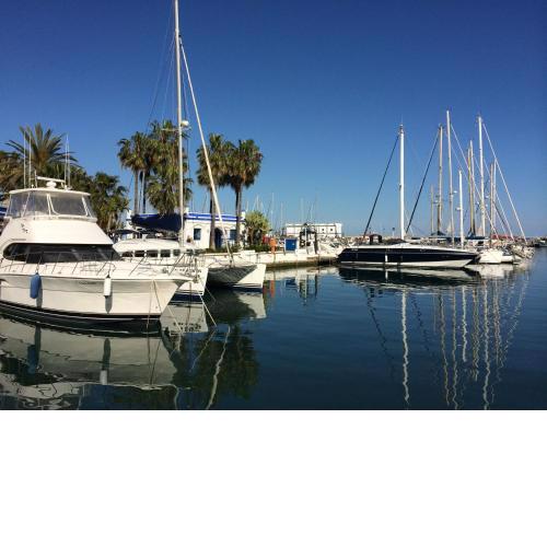 Estepona Port Apartment