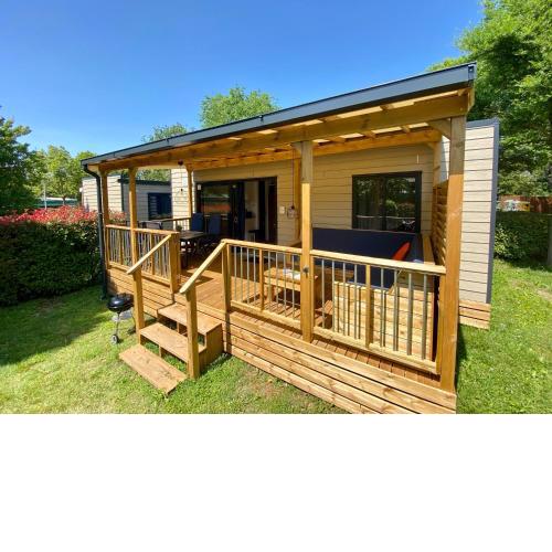 Estivo Premium mobile homes on Camping Pra delle Torri