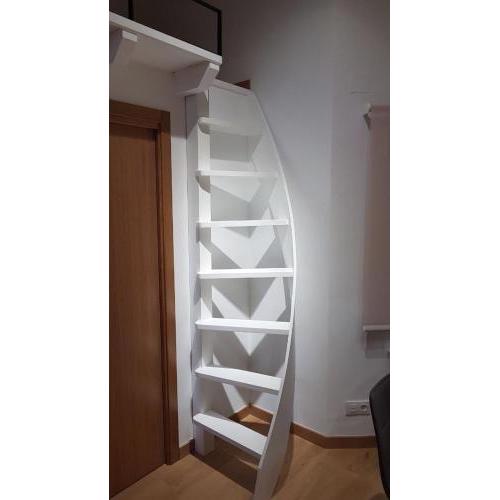 Estudio Atico con Altillo Ourense