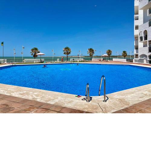 ESTUDIO BLEGAMAR TERRAZA - Playa, WiFi y Aparcamiento