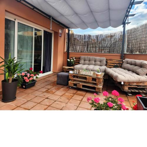 ESTUDIO CON TERRAZA
