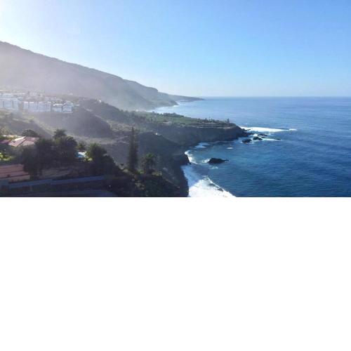 Estudio DUI con desayuno, piscina climatizada y vista