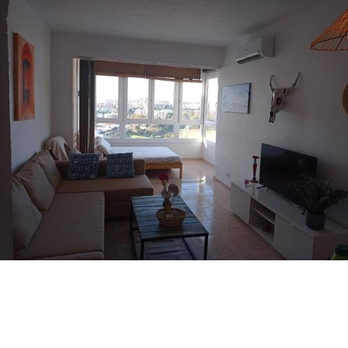 Estudio en la colina zona playamar