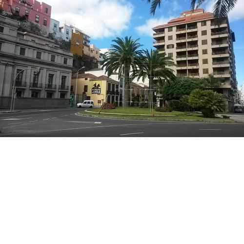 Estudio interior en la calle real SCLP