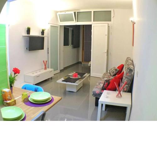 Estudio Playa Canteras 2-4p Wifi 500MB