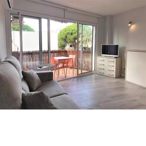 Estudio reformado en zona Regueral 123A - INMO22