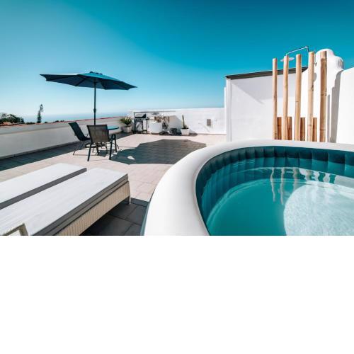 Eterna Primavera jacuzzi terraza privada