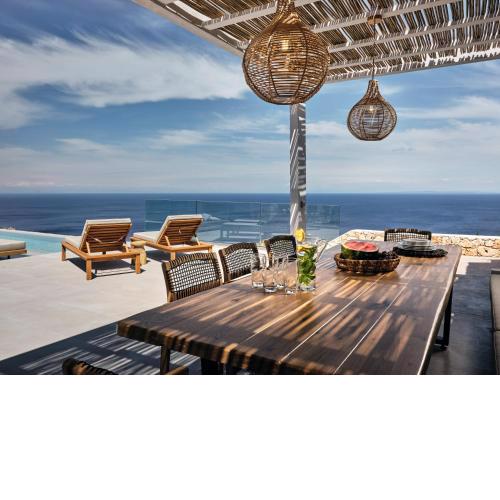 Etheria Luxury Villas & Suites