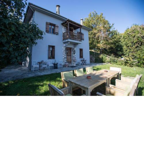 Eudora Full Guest House