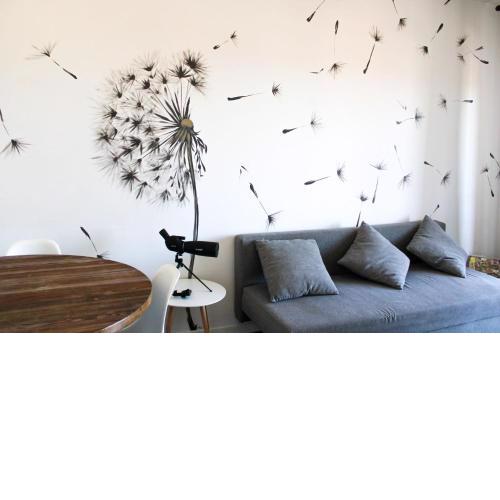 Eufonia Vinyl Friendly Apartment