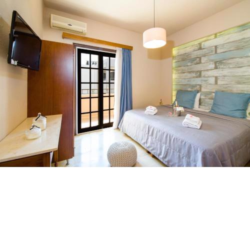 Evangelos Apartments