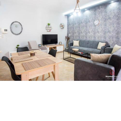 Eva's House Project by Homebrain