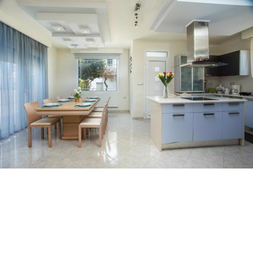 EVA's House