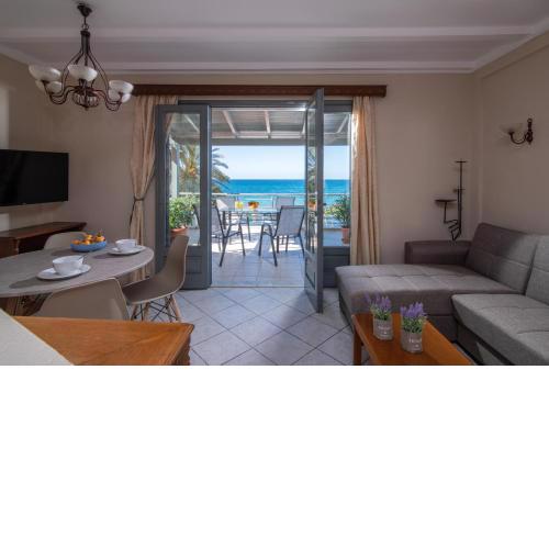 Evi's Beach Front Apartment by Estia